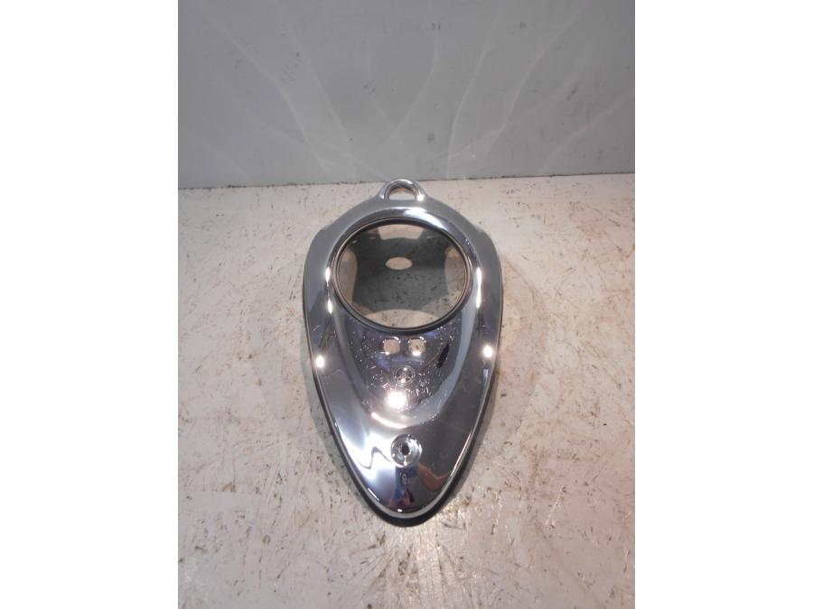 Framsidan på Bensintankskåpa från en Yamaha XV 1600 -2000 motorcykel.