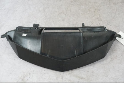 Snett uppifrån på Instrumentpanelkåpa från en BMW K 1600 GTL -2015 motorcykel.