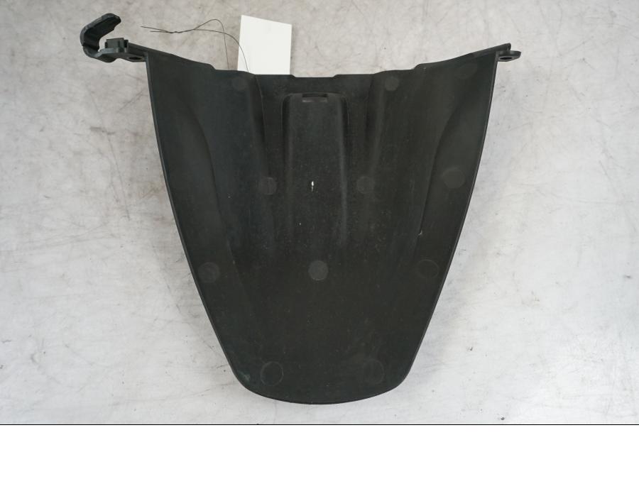 Baksidan på Svingskärm från en BMW S 1000 XR -2019 motorcykel.