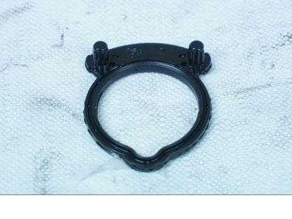 Snett nerifrån på Ventilkåpa från en BMW R 1250 GS -2019 motorcykel.