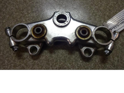 Baksidan på Gaffelkrona från en Yamaha XV 400 -1983 motorcykel.