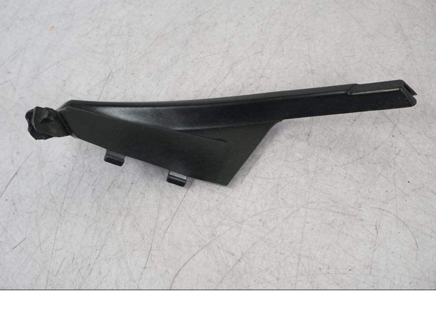 Baksidan på Sidkåpa från en Yamaha MT-09 SP -2018 motorcykel.