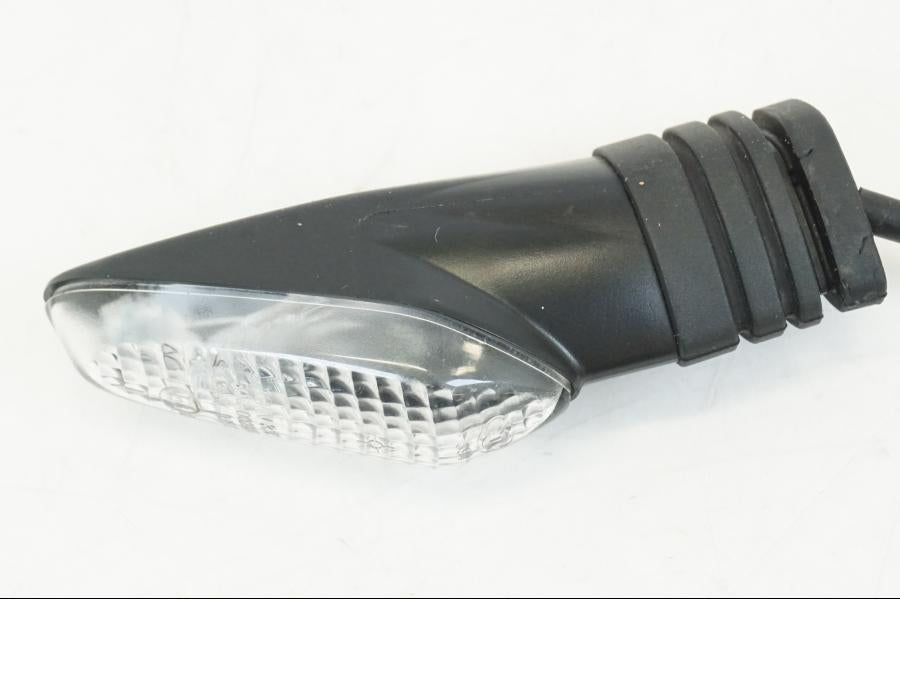 Baksidan på Blinkers LED från en Ducati Streetfighter V4 -2020 motorcykel.