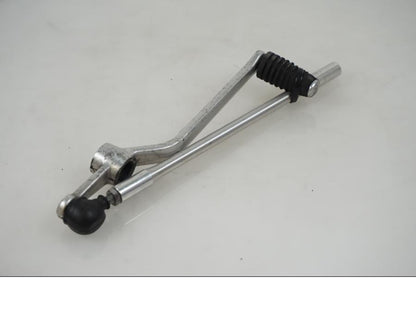 Framsidan på Växelpedal från en Yamaha YZF 1000 R1 -2009 motorcykel.