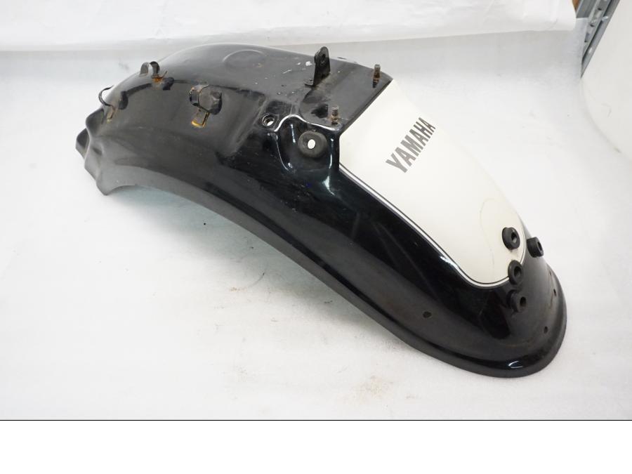 Höger sida på Bakskärm från en Yamaha XV 1100 -1997 motorcykel.