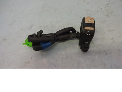 Framsidan på Styrelreglage från en Honda VTR 1000 F -1997 motorcykel.