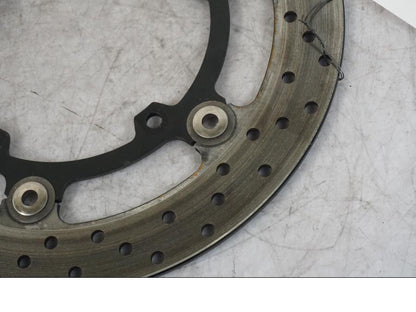 Extrabild2 på Bromsskiva från en Yamaha MT-09 -2024 motorcykel.