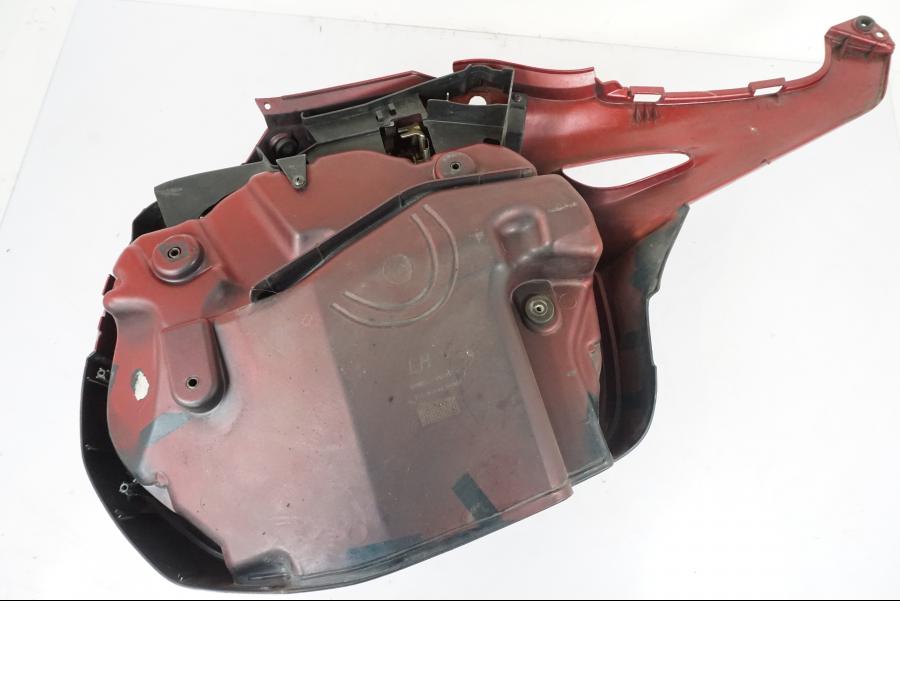 Extrabild2 på Sidoväska från en Honda NT 650 V -2002 motorcykel.