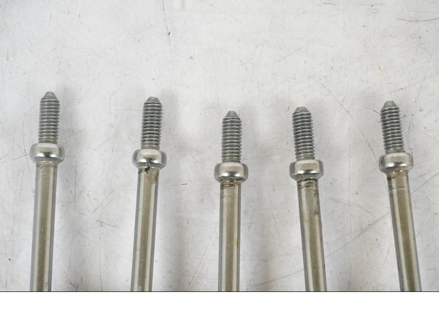 Höger sida på Ventilkåpa från en BMW R 1200 GSA -2014 motorcykel.