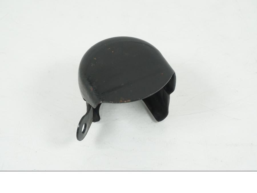 Vänster sida på Bromshuvudcylinderskydd från en Yamaha XVS 1100 -2004 motorcykel.