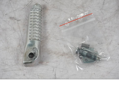 Framsidan på Fotpinne från en Yamaha MT-09 -2024 motorcykel.