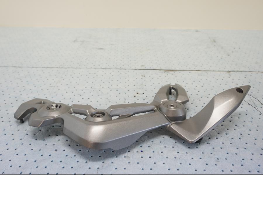 Baksidan på Ramplast från en Kawasaki Z 900 -2019 motorcykel.