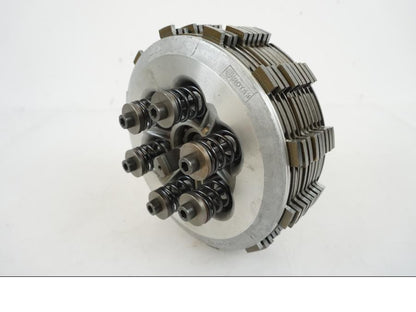 Vänster sida på Lameller från en BMW F 800 GS -2009 motorcykel.