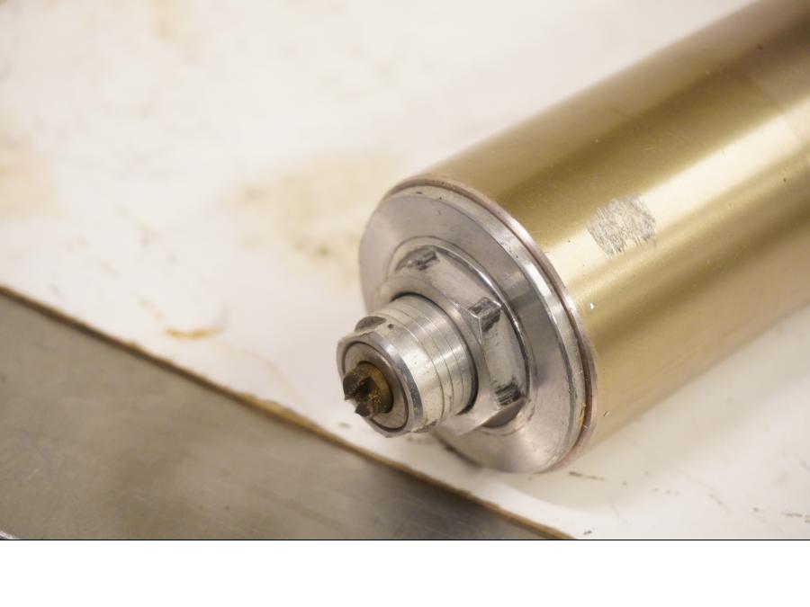 Snett uppifrån på Gaffelben från en Kawasaki ZX-9R -1996 motorcykel.