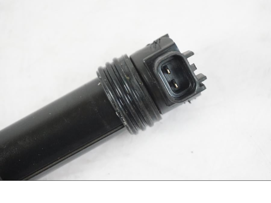 Baksidan på Tändspole från en Kawasaki ZX-6R -2011 motorcykel.