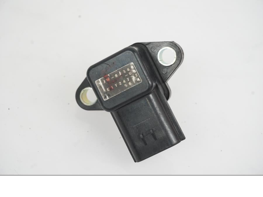 Framsidan på Mapsensor från en Yamaha YZF R6 -2006 motorcykel.