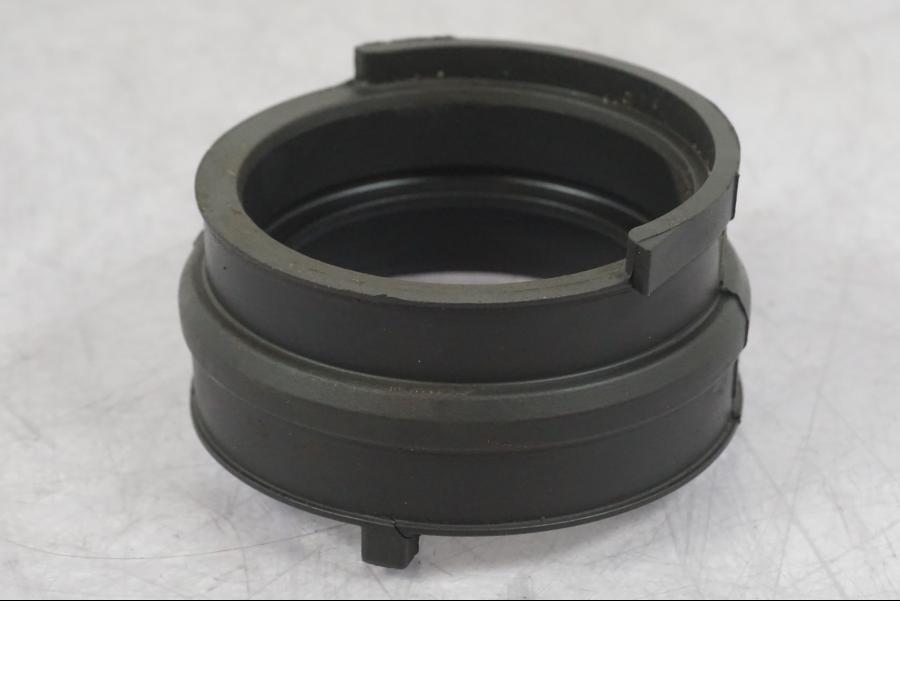 Framsidan på Insug från en BMW R 1200 GS -2018 motorcykel.