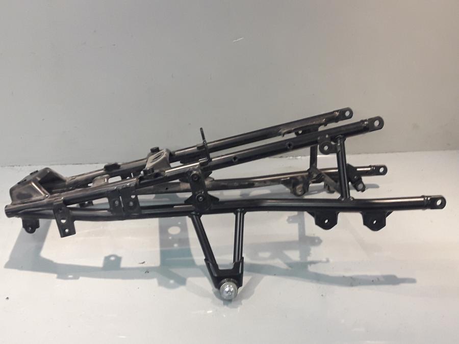 Framsidan på Bakram från en Suzuki DL 1000 -2018 motorcykel.