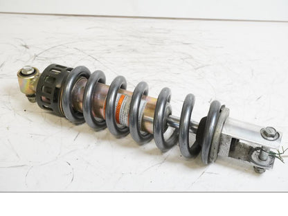 Framsidan på Stötdämpare från en Suzuki GSF 1200 -2002 motorcykel.