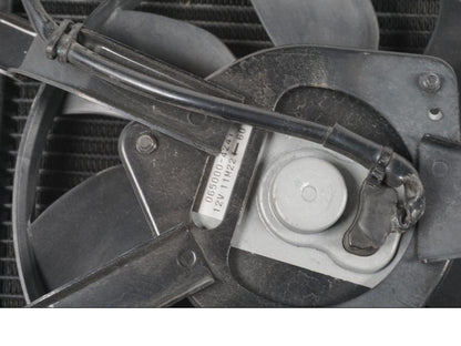 Extrabild2 på Vattenkyl från en Yamaha XT 1200 Z -2011 motorcykel.