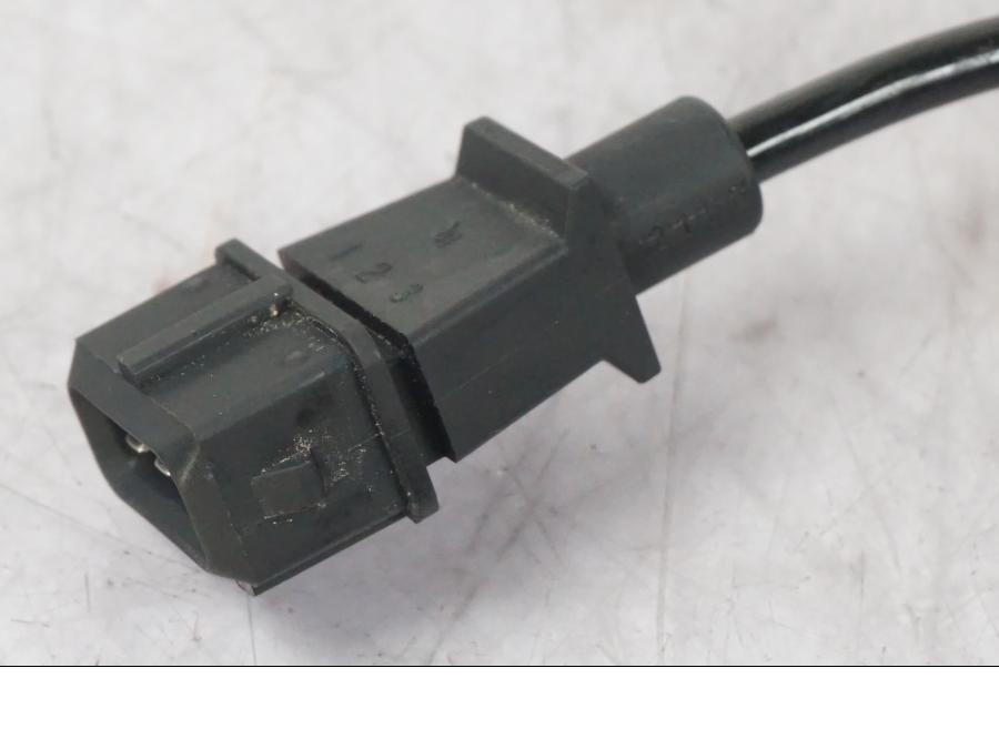 Baksidan på Vevaxelsensor från en Ducati Multistrada V4 -2024 motorcykel.