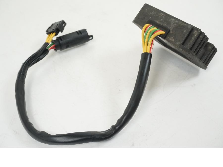 Extrabild2 på Likriktare från en BMW F 650 CS -2002 motorcykel.