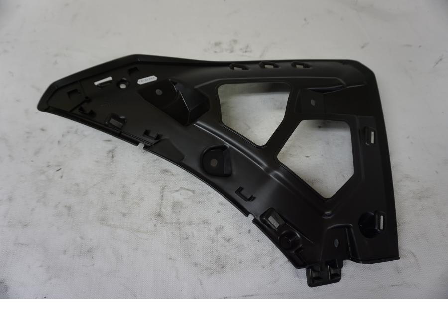 Framsidan på Innerpanel från en Yamaha MT-07 Tracer -2020 motorcykel.