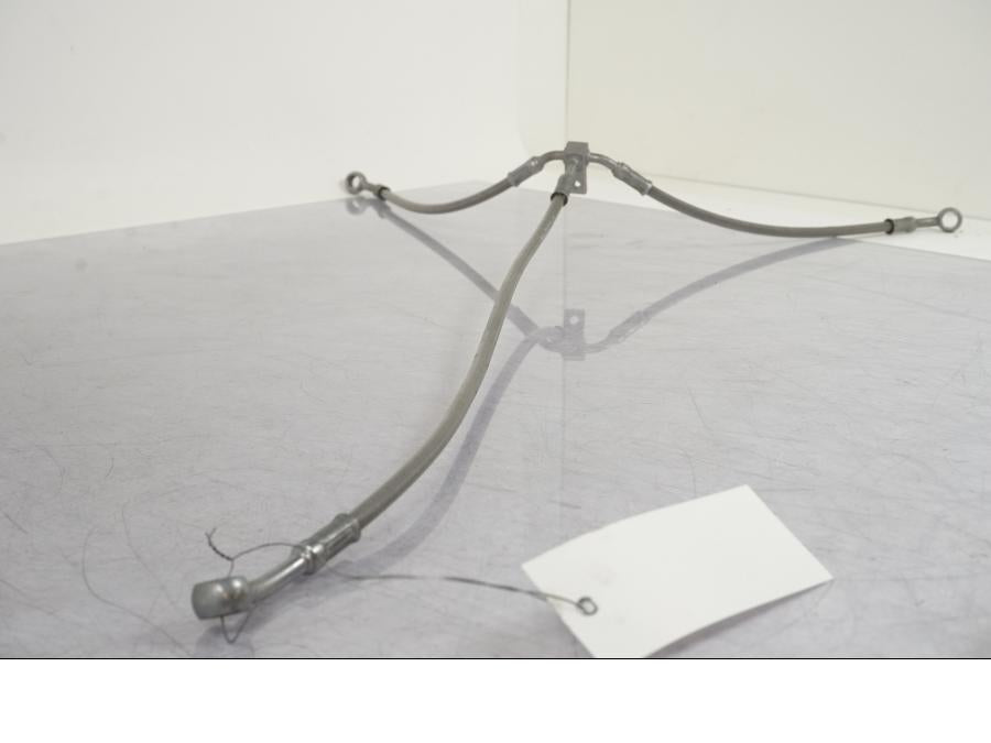 Höger sida på Bromsledning från en BMW R 1250 GS -2023 motorcykel.