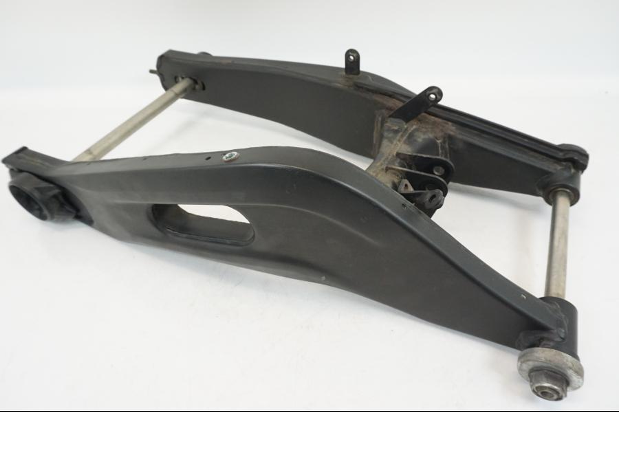 Snett uppifrån på Sving från en Yamaha XSR 700 -2016 motorcykel.