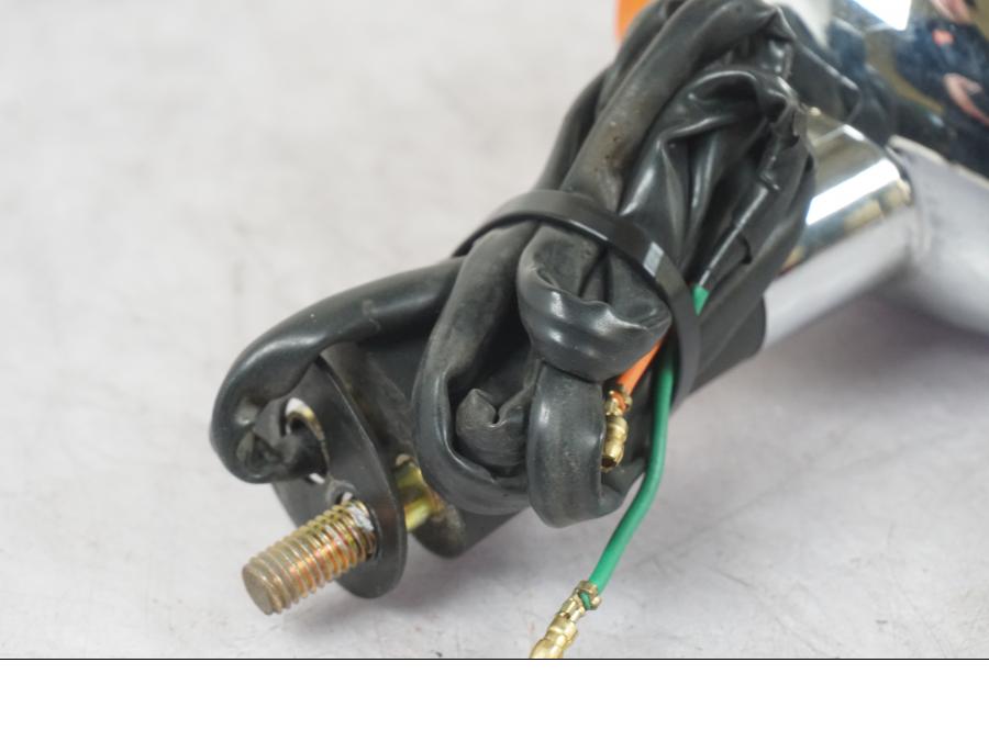 Höger sida på Blinkers från en Honda VT 600 C -1998 motorcykel.