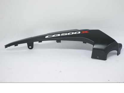 Baksidan på Bakvinge från en Honda CB 500 X -2015 motorcykel.