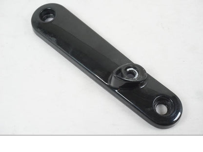 Framsidan på Blinkersfäste från en H-D Street Glide FLHX -2012 motorcykel.