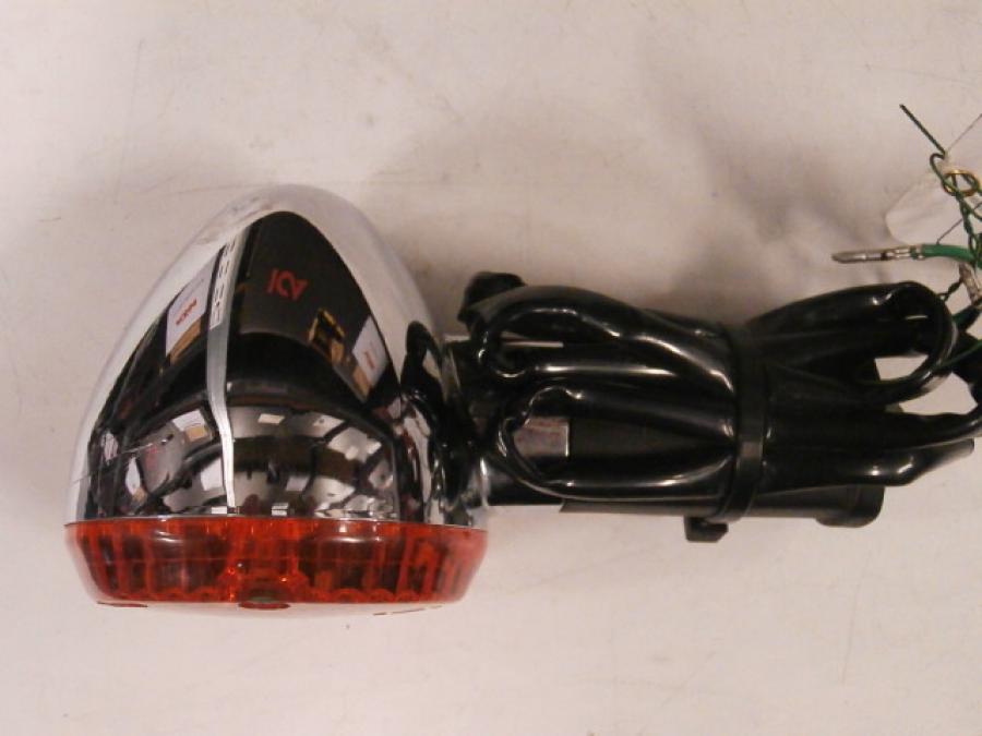 Framsidan på Blinkers från en Kawasaki VN 800 -1997 motorcykel.