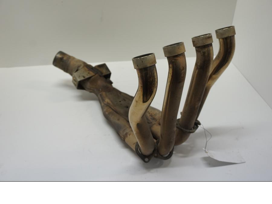 Vänster sida på Grenrör från en Yamaha FZ1-SA -2007 motorcykel.