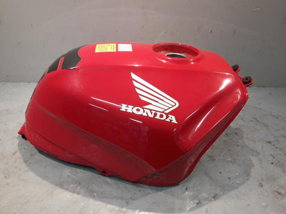 Framsidan på Bensintank från en Honda CBR 1000 F -1999 motorcykel.