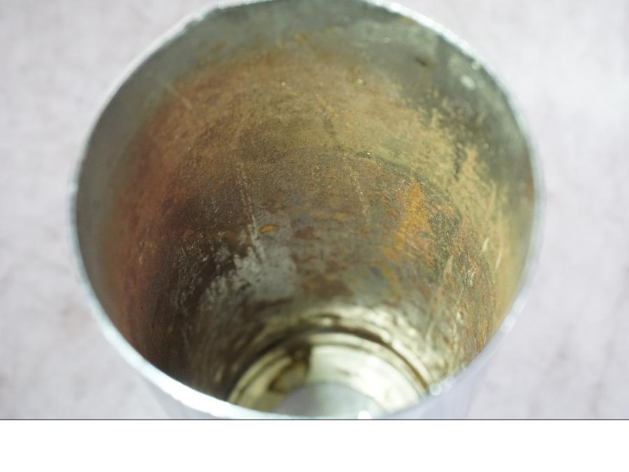 Extrabild4 på Gaffeldekorrör från en Kawasaki VN 1500 -1996 motorcykel.