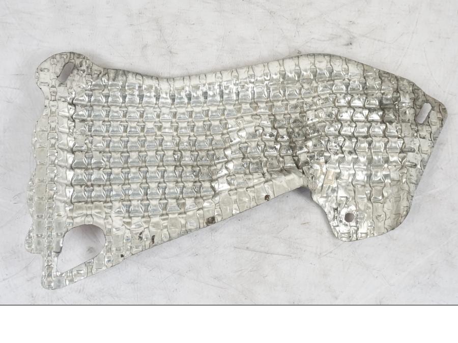 Höger sida på Värmeskydd från en Suzuki GSX-R 750 -2007 motorcykel.