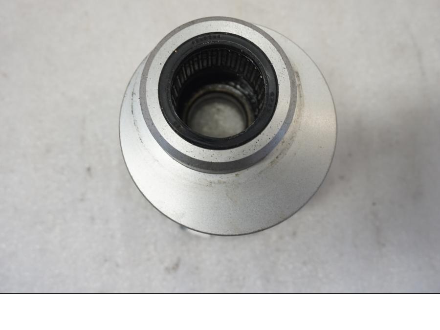 Baksidan på Hjulhub från en Ducati Monster 796 -2013 motorcykel.