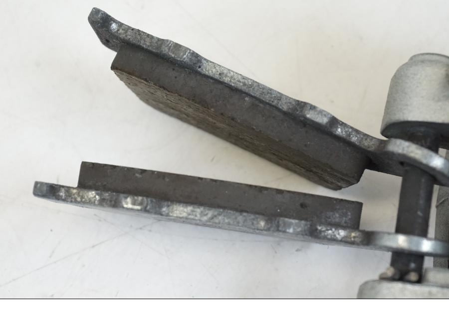 Extrabild1 på Bromsok från en Husqvarna 701 Supermoto -2020 motorcykel.