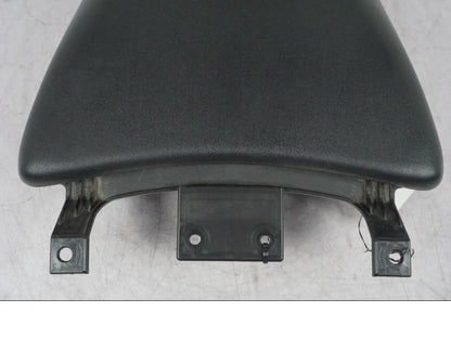 Snett uppifrån på Sadel från en Suzuki GSF 1250 -2010 motorcykel.