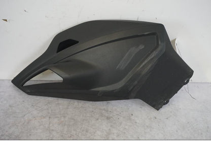 Framsidan på Motorspoiler från en BMW S 1000 XR -2019 motorcykel.