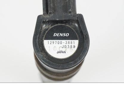 Baksidan på Tändspole från en Honda CBR 900 RR -2002 motorcykel.