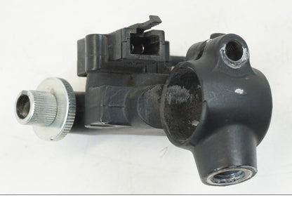 Vänster sida på Kopplingsklo från en Yamaha WR 125 -2011 motorcykel.