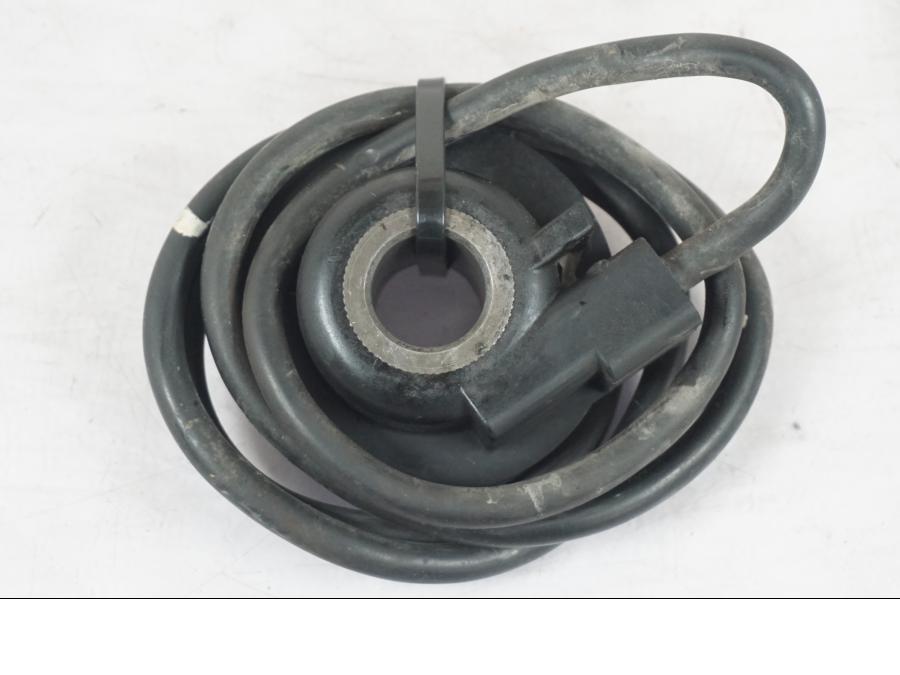 Framsidan på Hastighetsdrivning från en Suzuki SV 650 -1999 motorcykel.