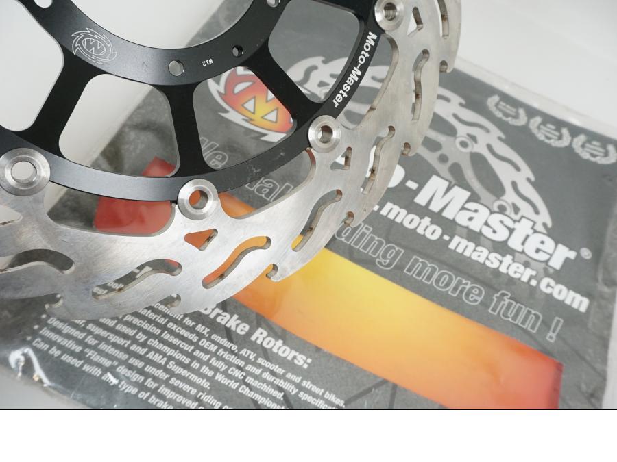 Höger sida på Bromsskiva från en Honda CBR 1000 RR -2016 motorcykel.