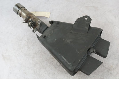 Framsidan på Ljuddämpare från en Kawasaki Z 1000 -2011 motorcykel.