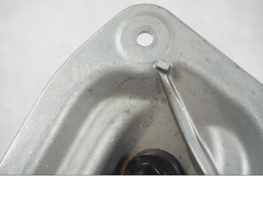 Höger sida på Luftburkskåpa från en Kawasaki ZZ-R 1400 -2009 motorcykel.