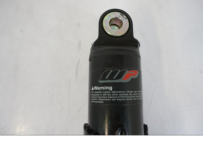 Extrabild3 på Stötdämpare från en KTM 790 Duke -2019 motorcykel.