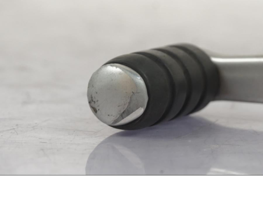 Vänster sida på Växelpedal från en BMW R 1200 GS -2005 motorcykel.