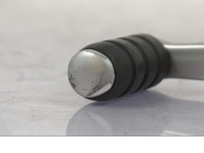 Vänster sida på Växelpedal från en BMW R 1200 GS -2005 motorcykel.